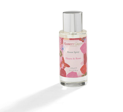 Hassett Green LondonHearts & RosesRoom Mist Home Fragrance Spray100Ml Glass Bottle from B&Q
