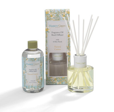 B&Q - Hassett Green LondonNatural Cotton Reed Diffuser Set100Ml Diffuser + 250Ml Refill With Fibre Reeds
