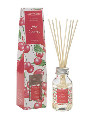 Hassett Green LondonJust Cherry Fragrance Oil Reed Diffuser 100MlLong Lasting Home Indoor Fragrance With 8 Rattan Reeds