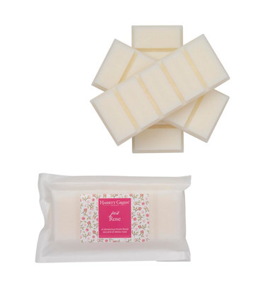 B&Q - Hassett Green LondonJust Rose Wax Melts3 X 55G Snap BarsSoy-Free & Paraffin-FreeHandmade In The Uk
