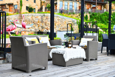 Centurion Supports Santana 4 Piece Pe Rattan 4-Seater With Cushions Garden Furniture And Coffee Table Set from B&Q