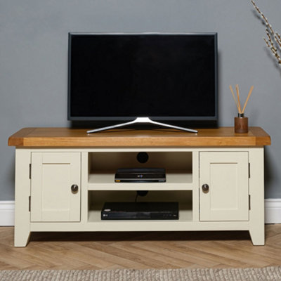 B&Q Elm Home And Garden Large Painted Oak Tv Video Media Unit Stand 50Cm High X 120Cm Wide X 37Cm Deep Fully Assembled Cream
