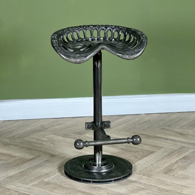 Elm Home Tractor Seat Bar Stool - Adjustable Height - Cast Iron - Brown - Image 4