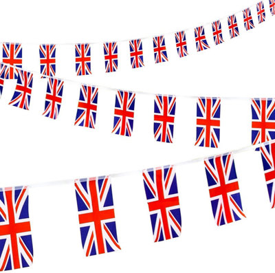 Shatchi 2X10M 33Ft Union Jack Bunting Banner 30 Fabric Flags Sports Royal Events Street Party Gb Support from B&Q