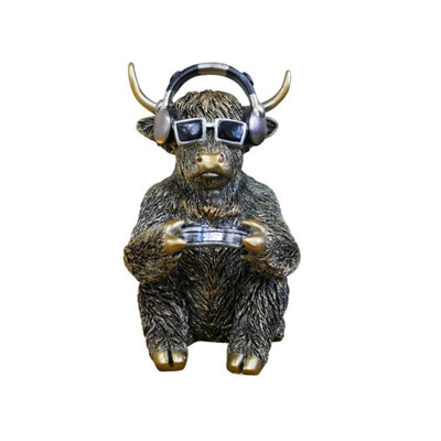 Cool Highland Cow Ornament Video Gamer Desk Decoration Novelty Gift for Him - Image 4