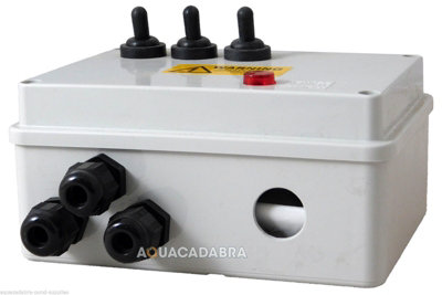 B&Q Garden Pond Switch Box 3 Armoured Way Outdoor Socket Weatherproof Pump Filter
