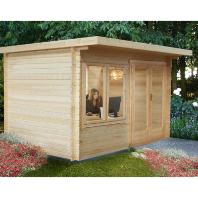 Shire Belgravia 28 mm Log Cabin 10 X 10 Feet from B&Q
