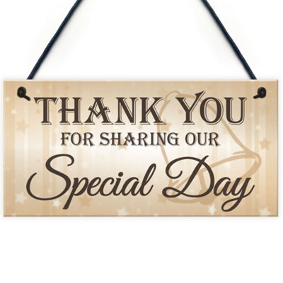 Red Ocean Wedding Thank You Guests Sign from B&Q