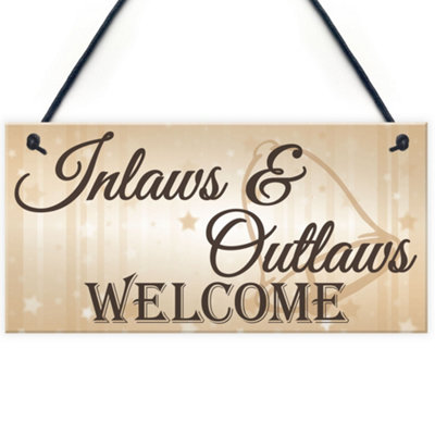 Red Ocean Shabby  Chic Wedding Sign Inlaw Outlaw Welcome Bride Groom Gift Vintage Plaque Mother Father Of Bride Groom Sign from B&Q