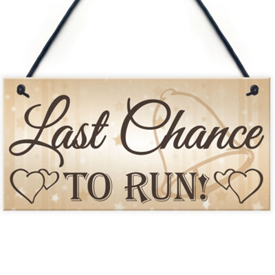 Red Ocean Shabby Chic Wedding Sign Run Bride Pageboy Groom Flowergirl Gift Plaque Daddy Mummy Children Son Daughter Mother Child Wedding from B&Q