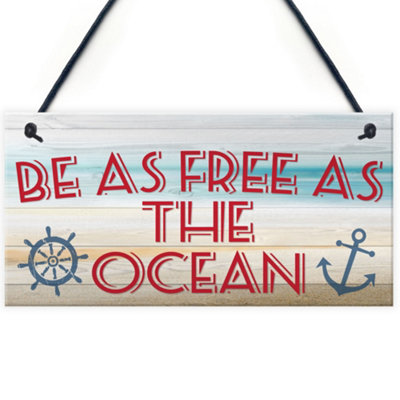 B&Q -  Free As The Ocean Nautical Seaside Marine Theme Hanging Plaque Bedroom Bathroom Door Sign