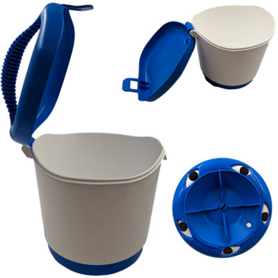 The Dustpan & Brush Store Grit Spreader Hand Held Rock Salt Shaker Spreader from B&Q