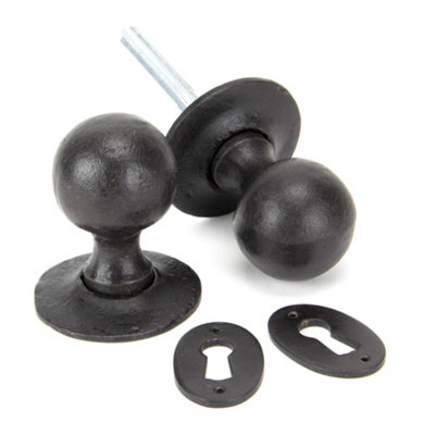 From The Anvil 92066 External Beeswax Round Mortice/Rim Knob Set - Image 4