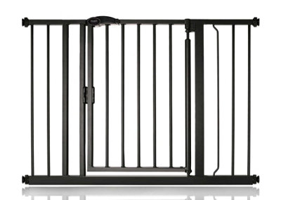 Bettacare Auto Close Pet Gate103.8Cm110.8CmMatt BlackPressure Fit Stair Gate For Dog & Puppy from B&Q