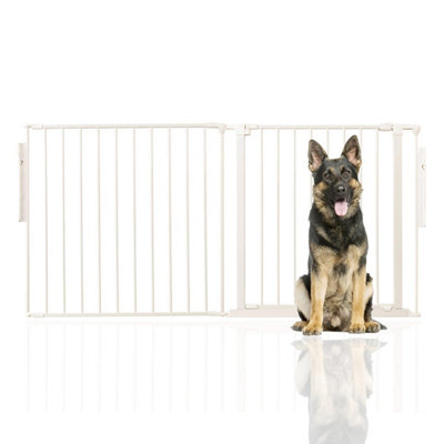 Bettacare Premium Multi Panel Flexible Pet BarrierUp To 154Cm WideWhite70Cm High from B&Q