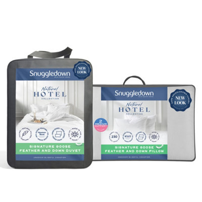 B&Q -  Signature Goose Feather & Down 10.5 Tog Duvet + 2 Medium Support Pillows