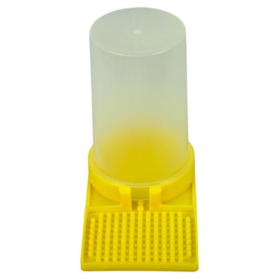 Hagens Beekeeping Fd102 Entrance Feeder from B&Q