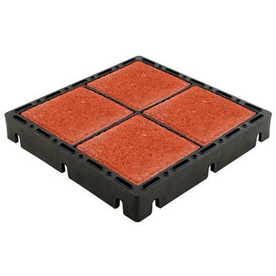 Ecogrid Bloxx Black With Concrete Red Inserts5 Sqm from B&Q