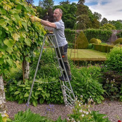 Hendon Tripod Ladders Hendon  3 Leg Adjustable Tripod Ladder 6Ft from B&Q