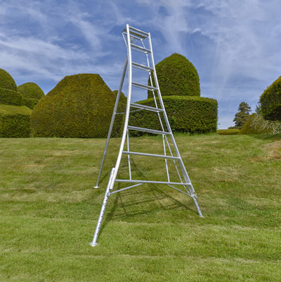 Hendon Tripod Ladders Hendon  3 Leg Adjustable Tripod Ladder 14Ft from B&Q