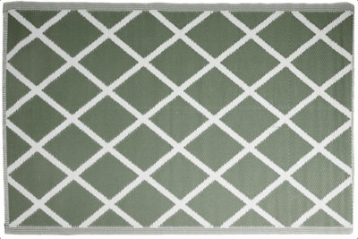idooka Green Diamond Squares Outdoor Rug Camping Floor Mat Picnic Blanket 90 X 180Cm from B&Q