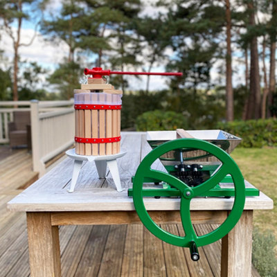 B&Q -  Manual Apple Scratter Pulper Pomace And Traditional Fruit And Apple Press (6 Litre) With Straining Bag
