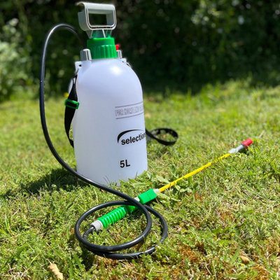 B&Q -  5 Litre Garden Shoulder Pressure Sprayer