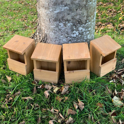 Selections Wooden Robin Birdhouse Garden Nest Boxes (Set Of 4) from B&Q
