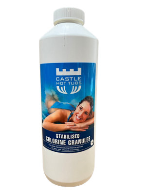 1Kg Castle Hot Tubs Stabilised Chlorine Granules from B&Q