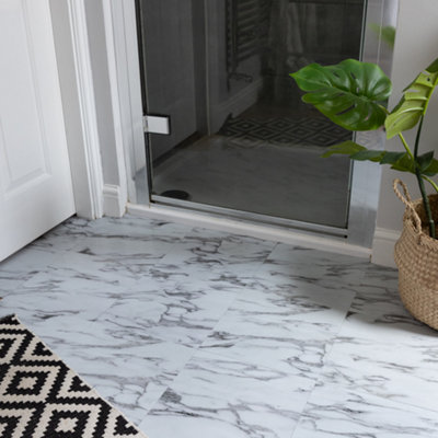 B&Q -  Marble Grey 30.48 X 30.48Cm Self-Adhesive Vinyl Floor Tiles Pack 22 (2Sqm)