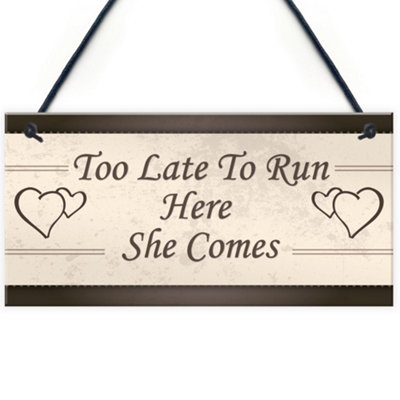Red Ocean Wedding Decoration Plaque Shabby Chic Sign Bride Groom Reception Gift Mr Mrs Couple Present from B&Q