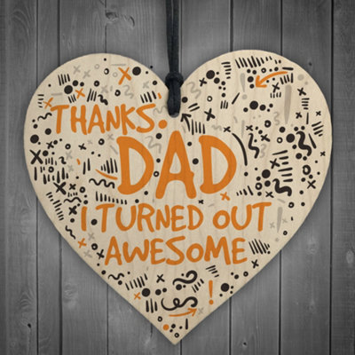 B&Q -  Thanks Dad Awesome Hanging Wooden Heart Fathers Day Gifts Daughter Son Funny Thank You