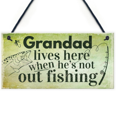 B&Q -  Grandad Lives Here Carp Fishing Hanging Sign Fathers Day Dad Gone Fishing Gifts