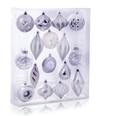 B&Q -  The White & Silver Bauble 16Pc Feature Set