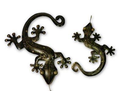 Metal Gecko Garden Ornament Wall Art HangingSet Of 2Gold from B&Q