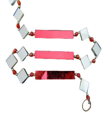 B&Q Set Of 3 Mirror Suncatchers/ Colourful Garden Suncatchers - Red