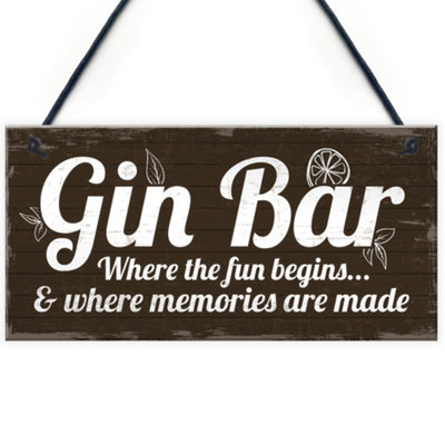 Red Ocean Gin Bar Sign Man Cave Home Bar Plaque Novelty Gift Shabby Chic Hanging Plaque Sign from B&Q