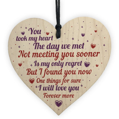 B&Q -  1St 2Nd 3Rd Anniversary Gift Wooden Heart Girlfriend Boyfriend Wife Wedding Gifts Love Sign