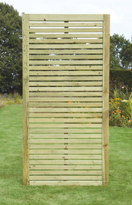 Timber Focus SertiWOOD Timber Focus Chelsea Slatted Fence Panel (H) 1.8M (W) 0.9M 1 Panel from B&Q