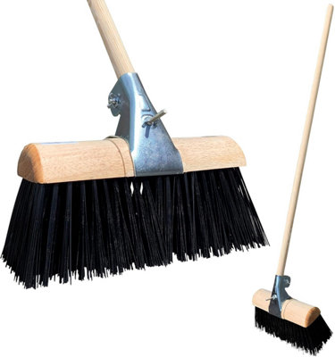 B&Q -  13" Stiff Pvc Yard Brush Heavy Duty Outdoor Broom With Metal Handle Clamp