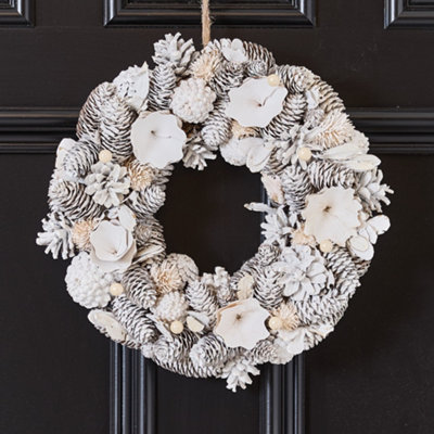 Dibor White Festive Decor Autumn-Winter Front Door Wreath Christmas Wreath 33Cm from B&Q