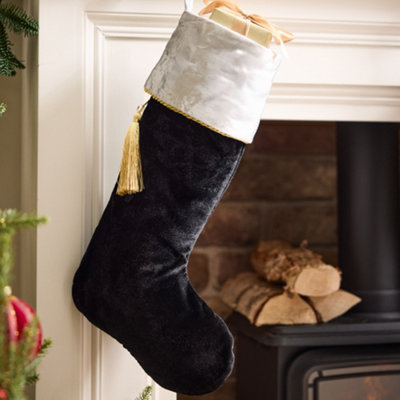 Dibor Black Kensington Velvet Xmas Christmas Gift Bag Christmas Stocking For Kids from B&Q