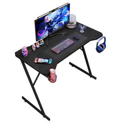 House Of Home Gaming Desk Carbon Fibre Finish Black 118Cm Cup HolderHeadphone Hook from B&Q