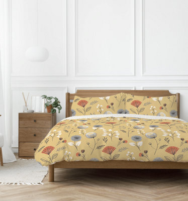 Copenhagen Home Olia Reversible Single Duvet Cover Set With PillowcasesOchre from B&Q