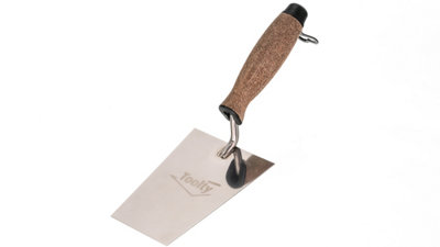 Toolty Bucket Trowel With Cork Handle 140mm Stainless Steel For Scooping And Scraping Mortar Cement Plaster Masonry Brickwork from B&Q