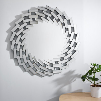 B&Q -  Venetian Medium 80Cm Round Silver Patterned Mirrored Frame Hallway Bedroom Dining And Living Room Wall Mirror