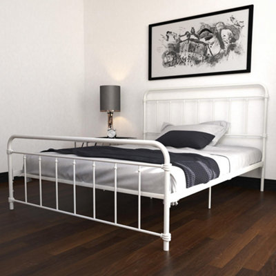 Dorel Home Wallace Metal Bed WhiteDouble from B&Q