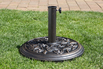 Charles Taylor Trading Parasol Base from B&Q