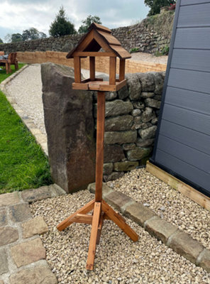 Charles Taylor Premium Bird Feeding House