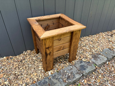 Charles Taylor Prestbury Raised Square Planter Regular from B&Q